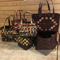 Draagtas uit gerecycleerde koffieverpakking